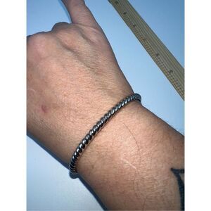 Silver Tone Twisted Pull Chain Bracelet